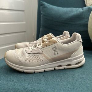 Women’s Cloudrift Onclouds Size 8